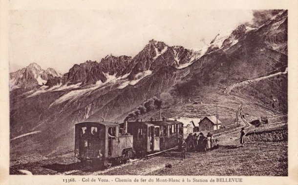 Carte postale ancienne du "Chemin de fer du Mont-Blanc au col de Voza, arrêt Bellevue"