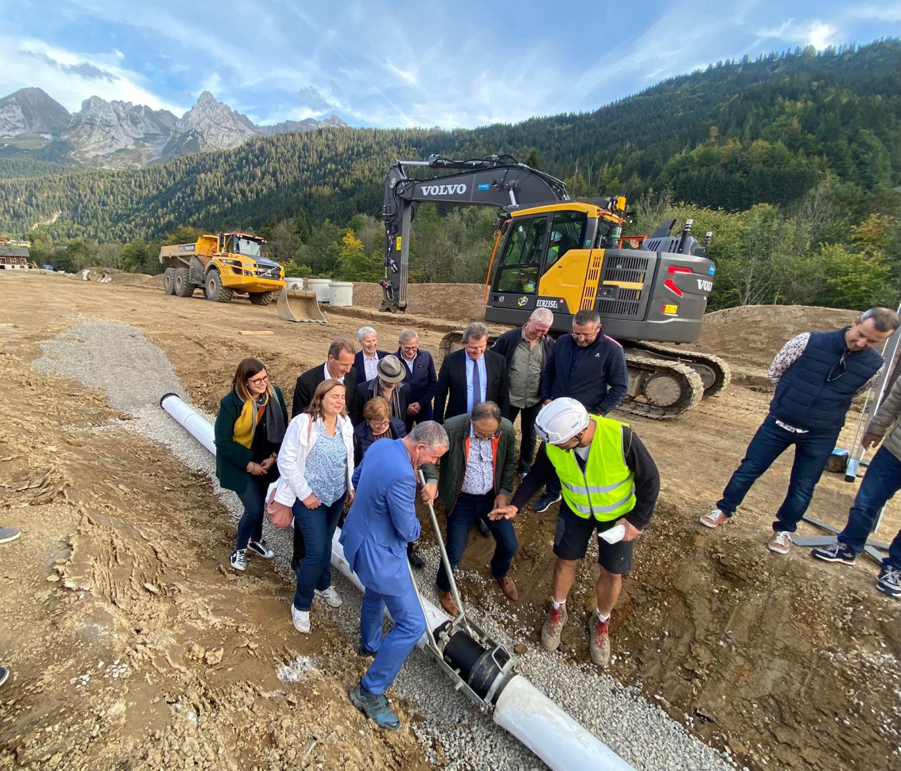 Lancement des travaux d'assainissement collectif de la vallée du Bouchet, au Grand-Bornand, le 1er octobre 2021