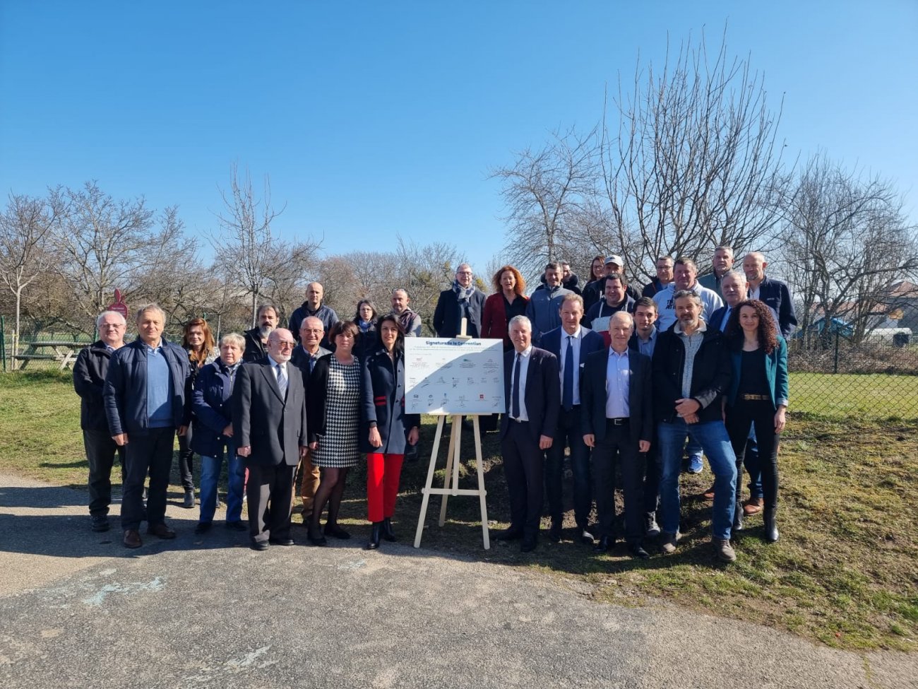 22 mars 2022 : renouvellement de la convention cadre permettant la viabilité hivernale durable sur les voiries départementales et communales du Pays d'Evian