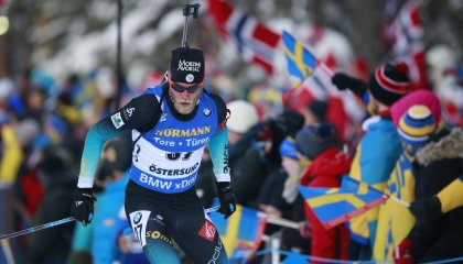 Antonin Guigonnat en pleine épreuve de biathlon