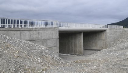 Pont-route du Champ des Mottes à Marignier