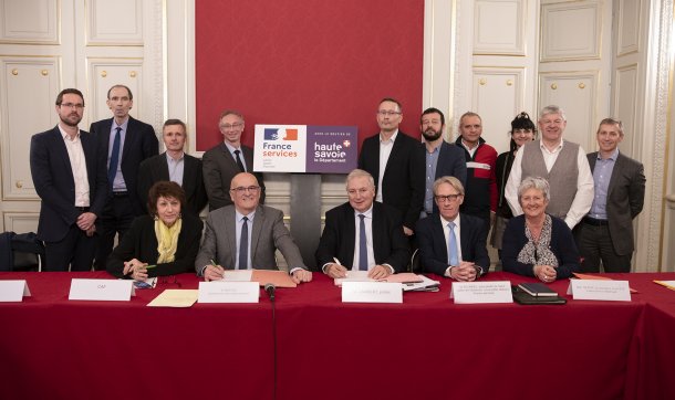 Signature de la convention France Services le 18 février 2020 à Annecy